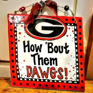Georgia bulldogs porcelain hanging picture.